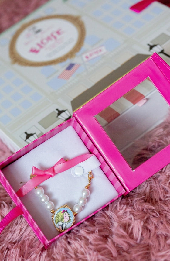 The Eloise Pearl Bow Bracelet